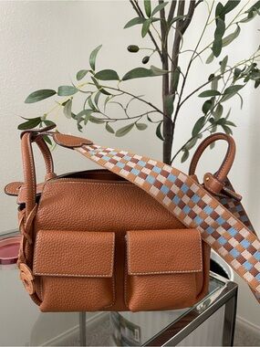 House of Little Bunny crossbody bag